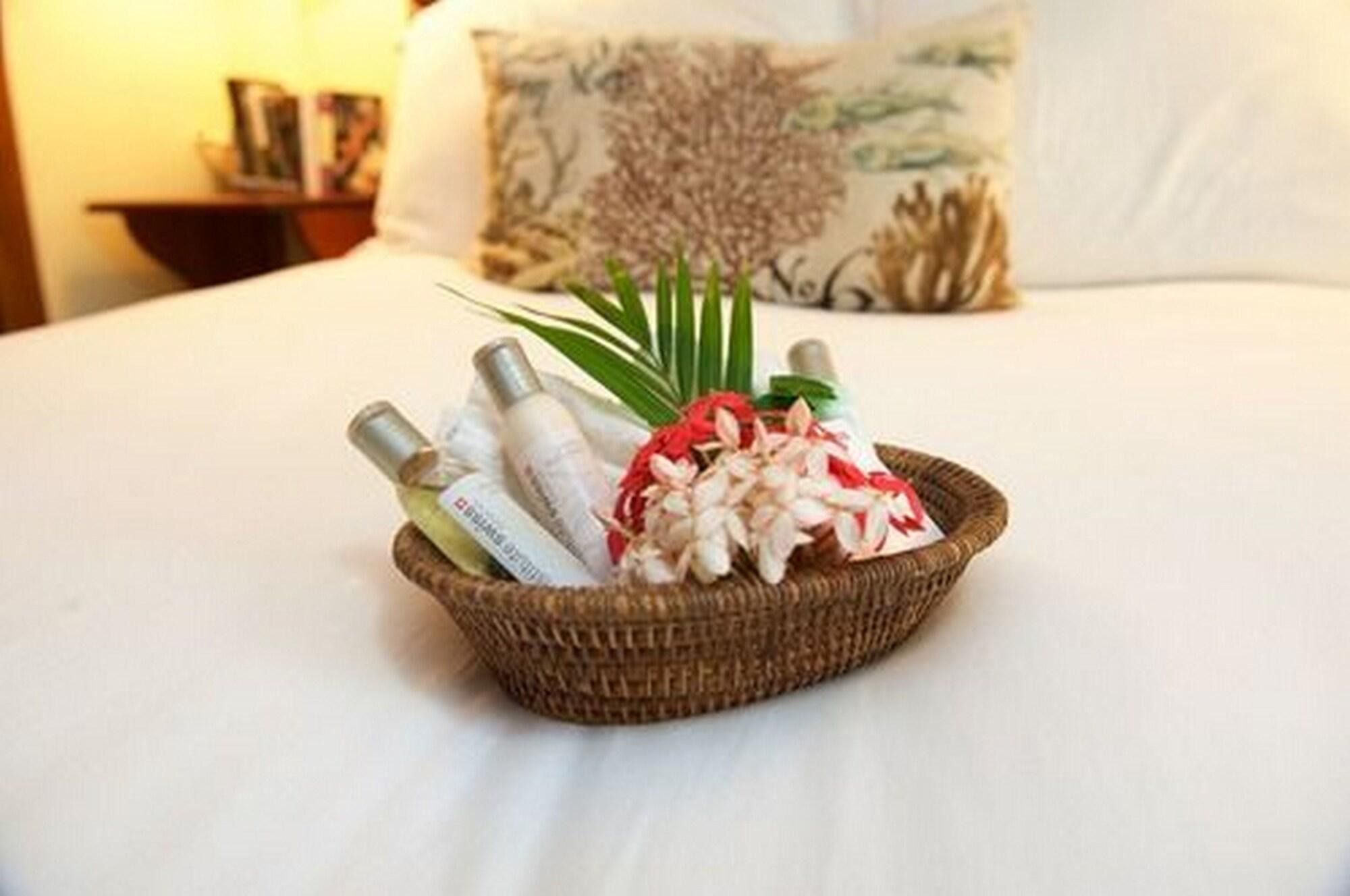 The Palms Oceanfront Suites San Pedro  Luaran gambar