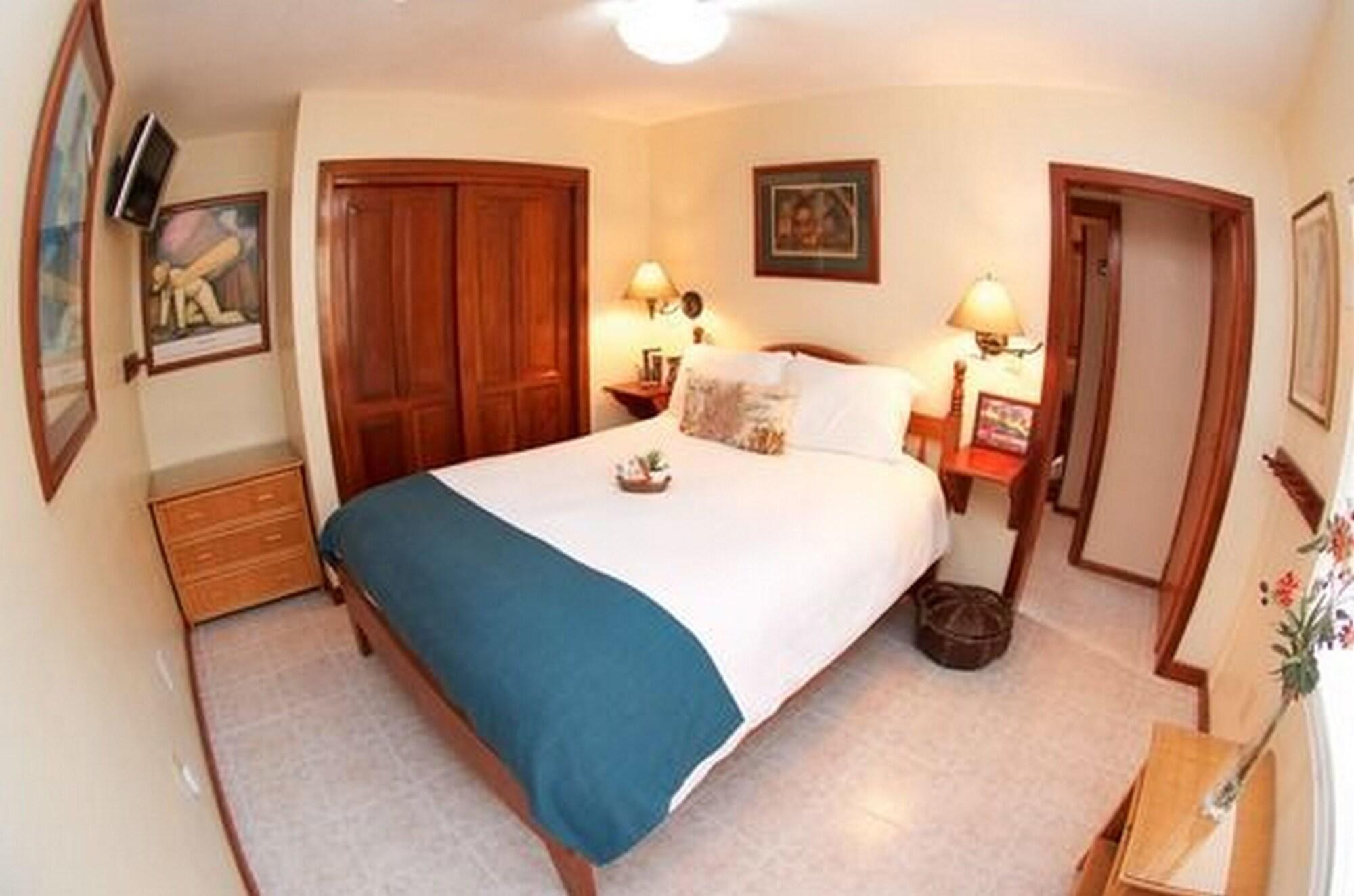 The Palms Oceanfront Suites San Pedro  Luaran gambar