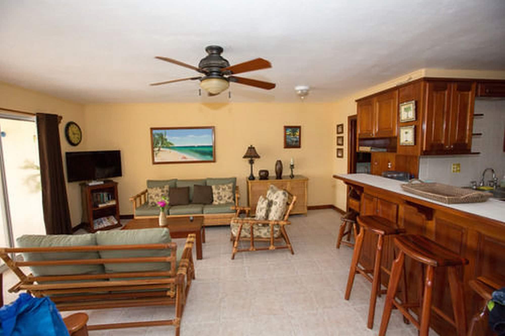 The Palms Oceanfront Suites San Pedro  Luaran gambar