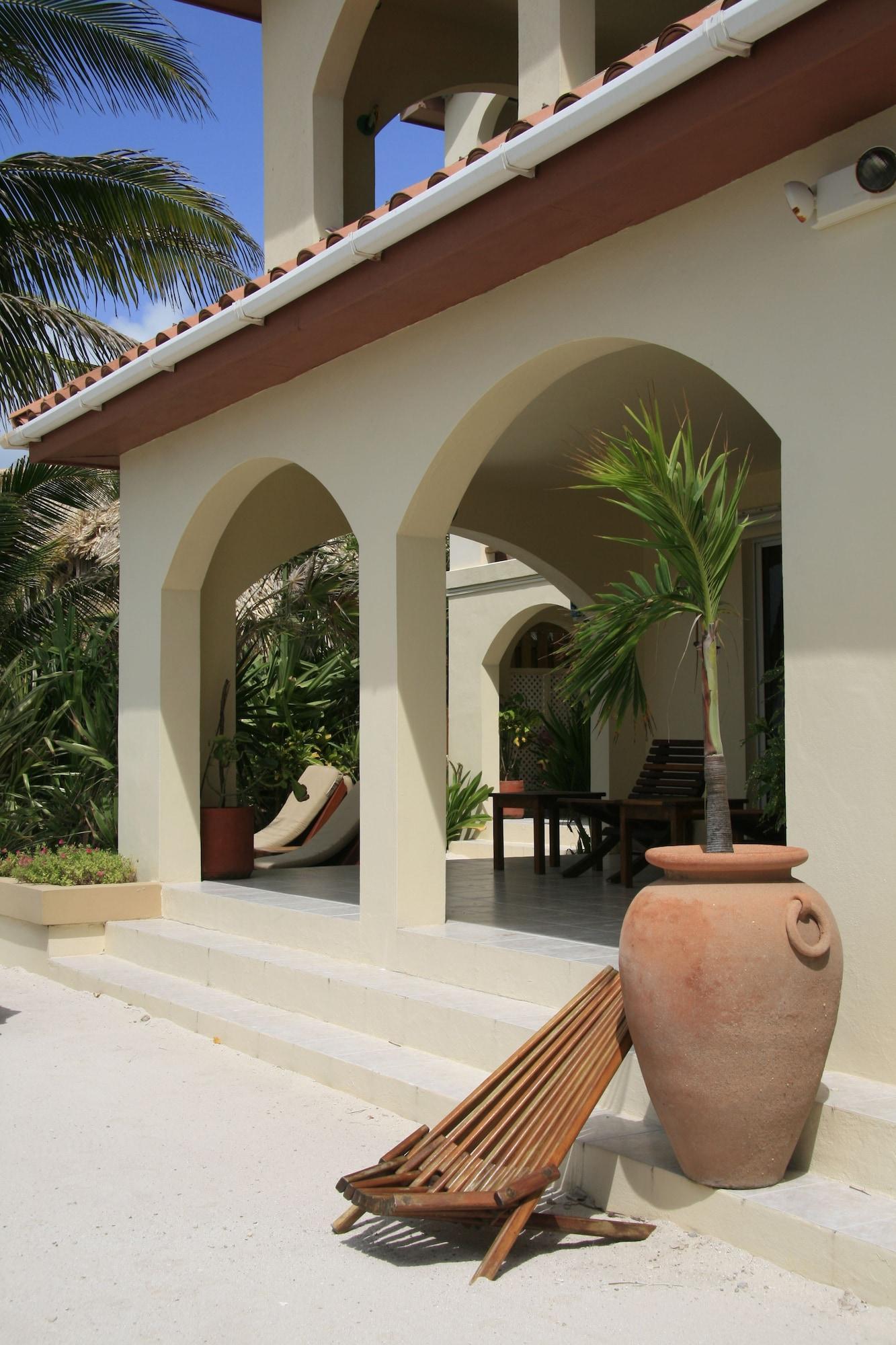 The Palms Oceanfront Suites San Pedro  Luaran gambar