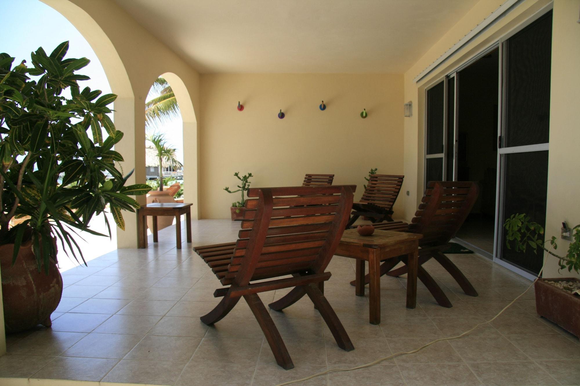 The Palms Oceanfront Suites San Pedro  Luaran gambar