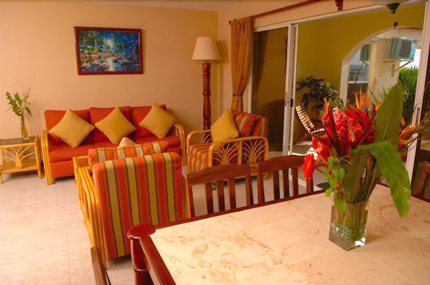 The Palms Oceanfront Suites San Pedro  Luaran gambar